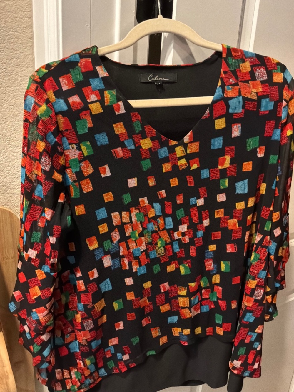 Fun Multi Colored Top Size Medium Calessa